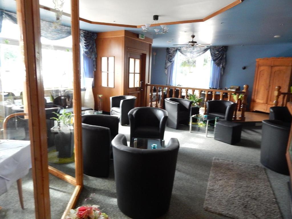 Hotel-Lindenhof Rauschenberg Zewnętrze zdjęcie