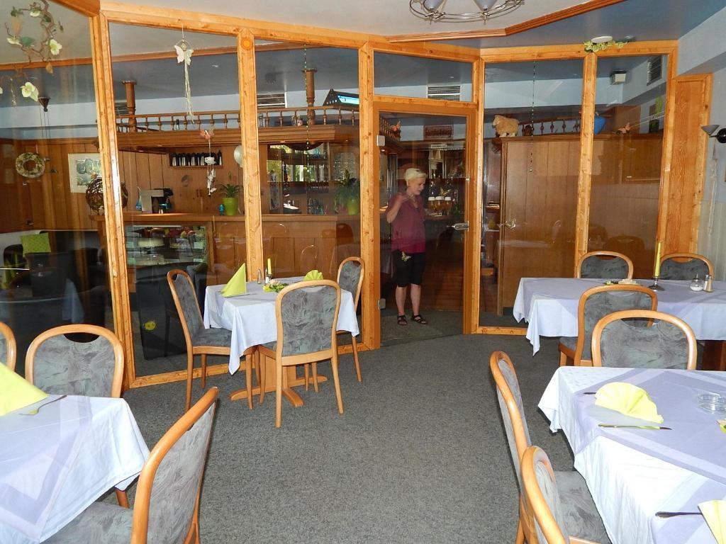 Hotel-Lindenhof Rauschenberg Zewnętrze zdjęcie